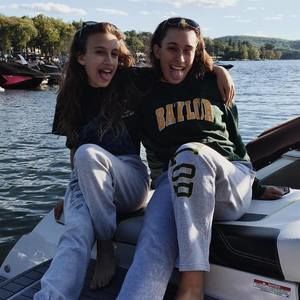 Meet your Posher, Jillian